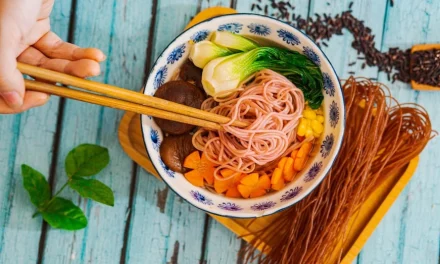 Mie Mama Wan Blok M sebagai Destinasi Kuliner Urban Di Jaksel