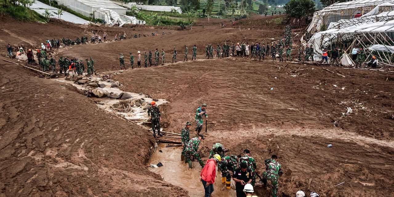 Analisis Penyebab Longsor Fatal di Cisarua Bandung Barat