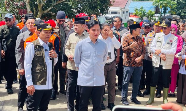 Kunjungan Wapres ke Lokasi Banjir Bandang di Balangan