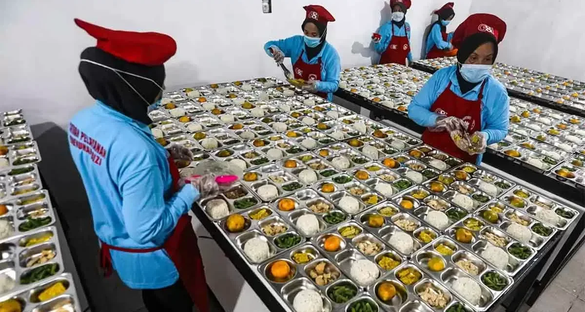 Anggaran MBG 2026 Rp 335 Triliun Menjangkau 82 Juta Warga