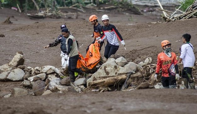 Longsor Cisarua: BNPB Catat 17 Meninggal, 11 Teridentifikasi
