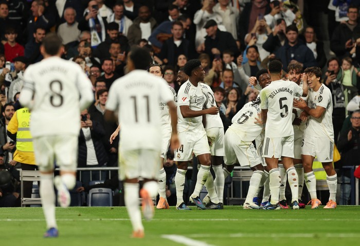 Real Madrid merayakan kemenangan telak 5-1 atas Real Betis di Santiago Bernabeu pada laga penutup paruh musim jelang Piala Super Spanyol 2026