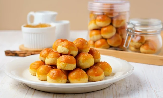 Cara Membuat Nastar Lembut, Anti Retak dan Glowing Sempurna