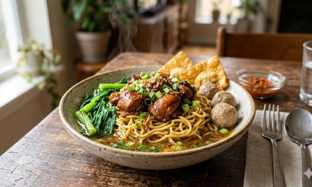 Cara Membuat Mie Ayam Rumahan yang Gurih, Praktis, dan Lezat