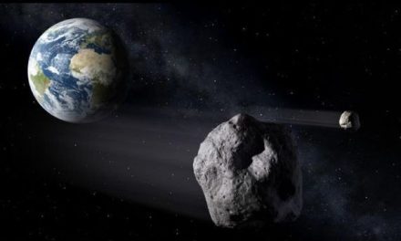 Heboh! Meteorit Jatuh Tembus Atap Rumah Warga Houston