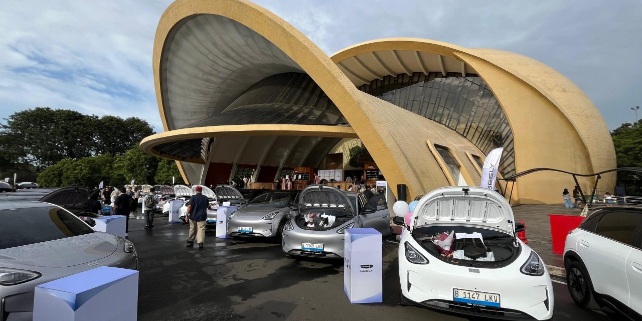 Resmi Meluncur! 1.000 Unit Geely EX2 Mulai DiKirim Ke Konsumen