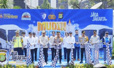 Kapolri Lepas 4.009 Pemudik Gratis ke Jawa Tengah & Yogyakarta