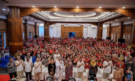 Menbud Soroti Generasi Budaya di Tengah 1.000 Penari Genjring