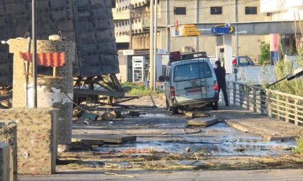 Israel Gempur Jembatan Qasmiyeh, Akses Lebanon Terputus