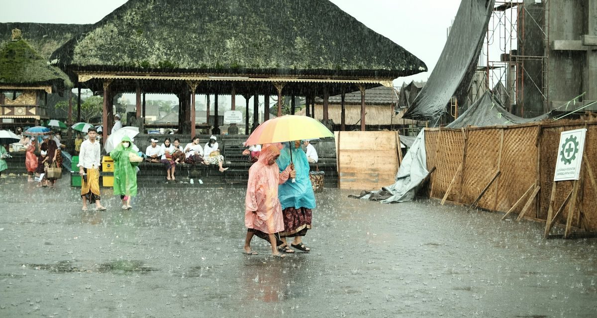 BMKG Waspadai Hujan Lebat dan Angin Kencang Banyak Wilayah