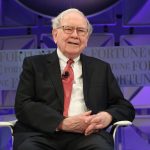 Warren Buffett Sebut 5 Kesalahan Keuangan yang Bikin Sulit Kaya
