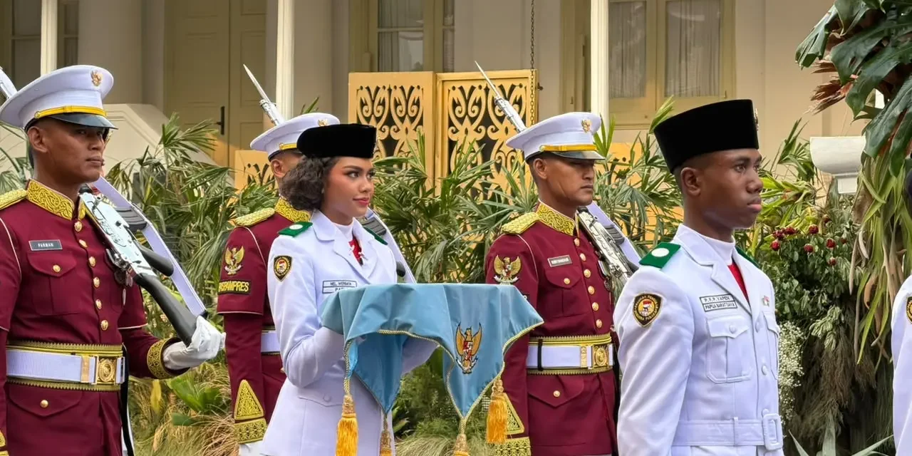 Profil Neeltje Werimon, Pembawa Baki Penurunan Bendera HUT ke-81 RI