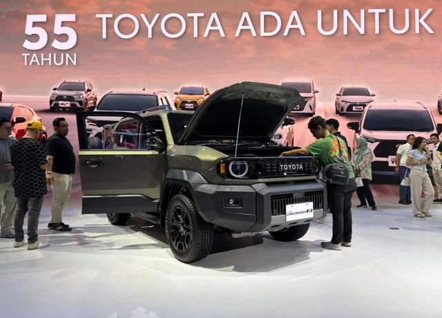Land Cruiser FJ