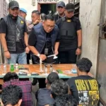 Polisi Gerebek Dua Lokasi Peredaran Narkoba di Medan, 9 Pria Diamankan