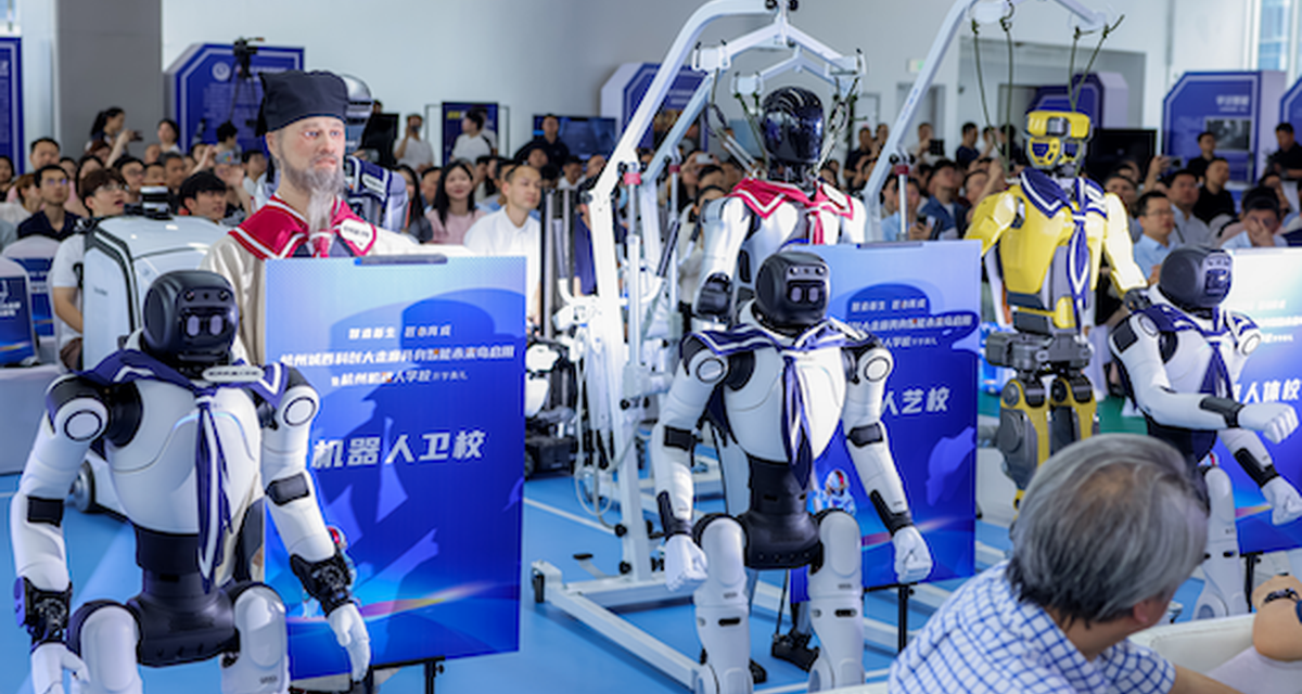 China Buka Sekolah Robot Humanoid untuk Latih Robot Bekerja di Dunia Nyata