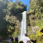 Sarambu Tonapa, Pesona Air Terjun Tersembunyi di Toraja Utara