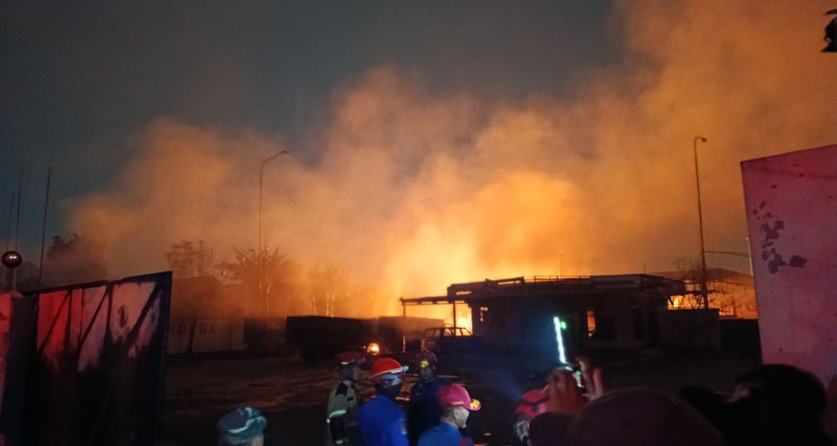 Pemprov Jabar Siapkan Bantuan untuk Korban Kebakaran SPBE Bekasi