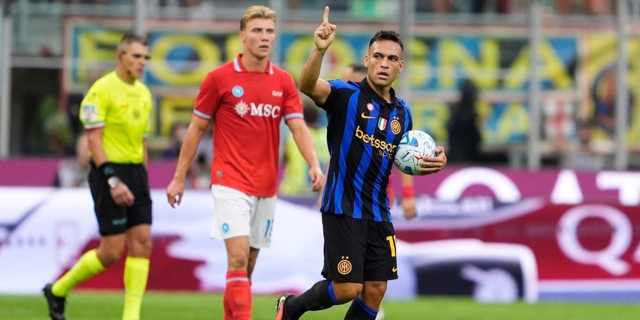 Inter Milan Comeback Dramatis, Taklukkan Napoli 3-2 Berkat Dua Gol Lautaro Martinez